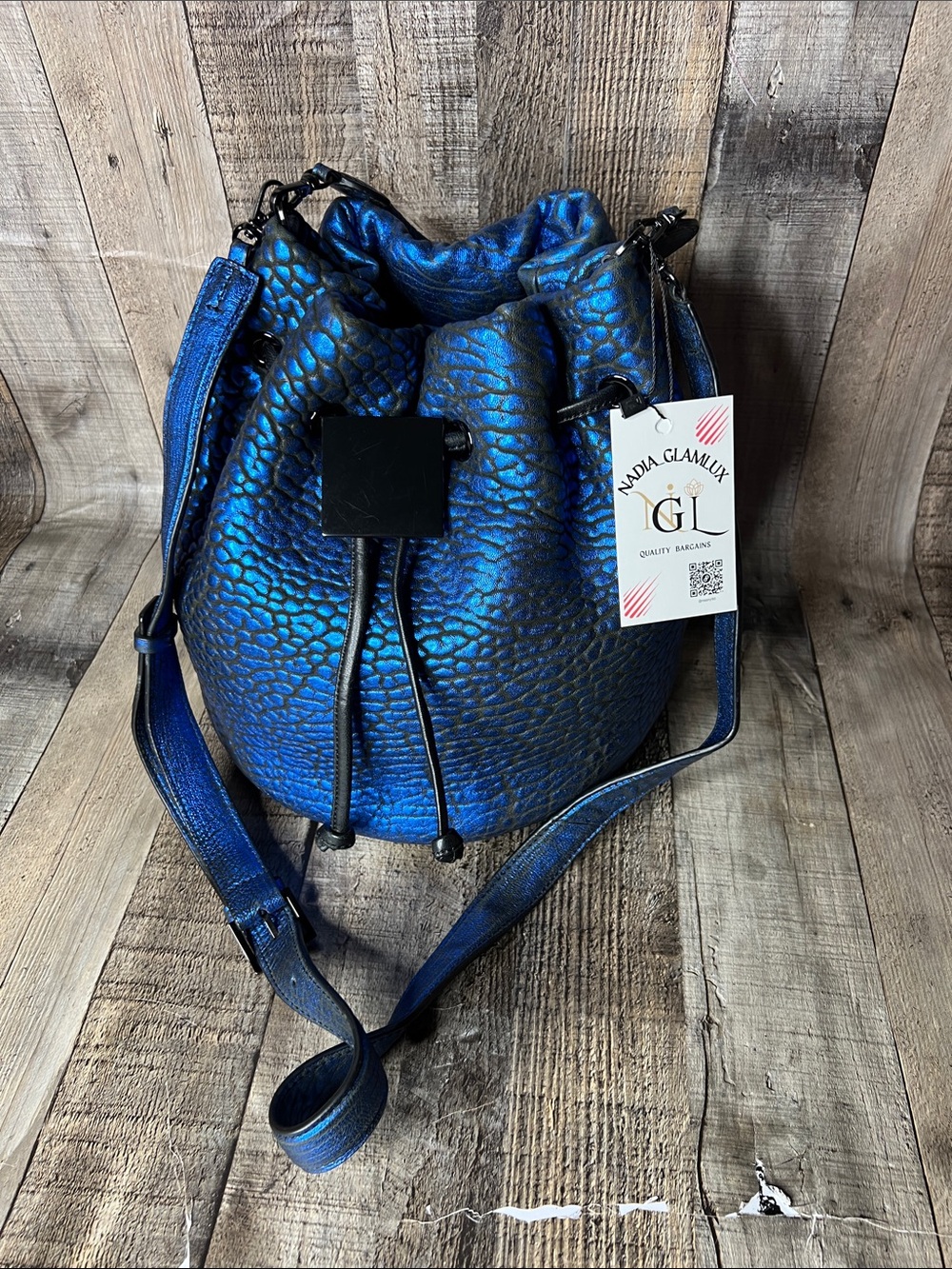 Good Sand A River Blue Textured Bucket Crossbody Bag